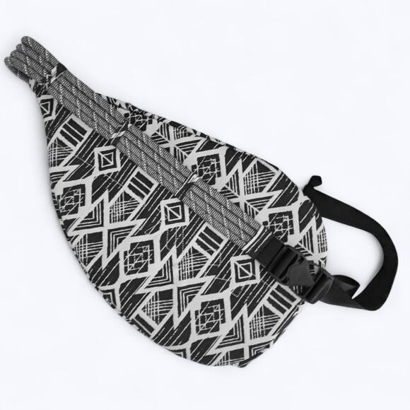 Kavu Black & White Geometric Print Canvas Rope Sling Crossbody Backpack Gorpcore - Picture 3 of 10